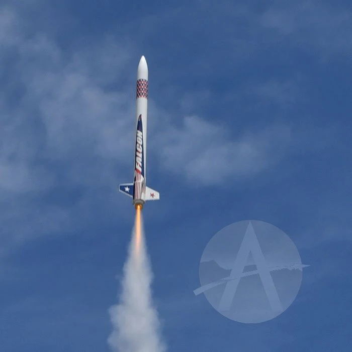 Quest Falcon - Image 3