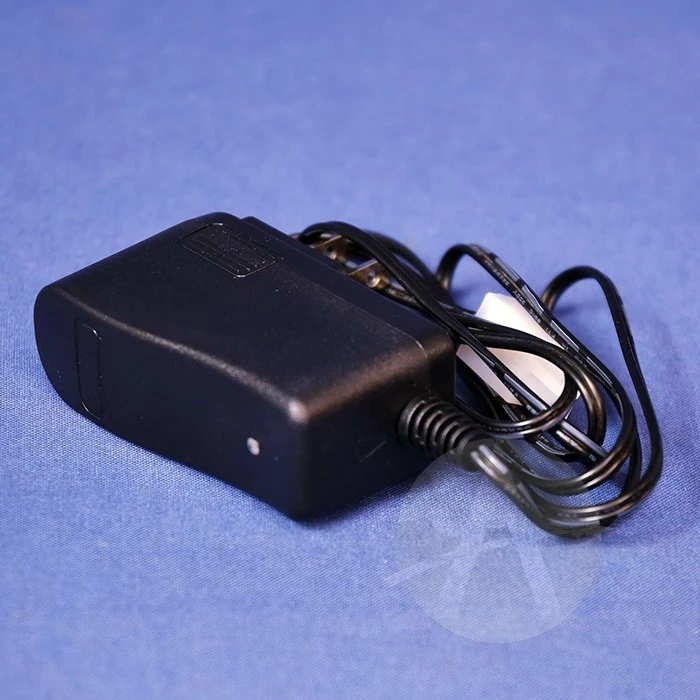 LaunchMaster Battery And Charger - Image 3